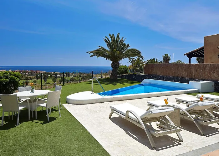 Maria Costa Adeje (Tenerife)