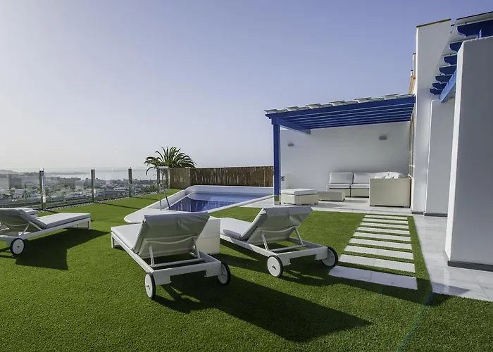 Maria ホテル アデヘ